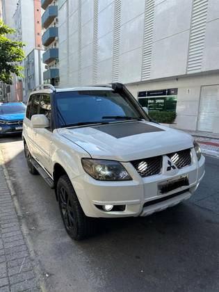 MITSUBISHI PAJERO 2.5 HD 4X4 8V TURBO INTERCOOLER DIESEL 4P MANUAL MITSUBISHI PAJERO 2.5 HD 4X4 8V TURBO INTERCOOLER DIESEL 4P MANUAL